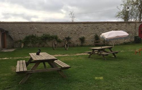 Chambres au Domaine de Seraincourt in Seraincourt