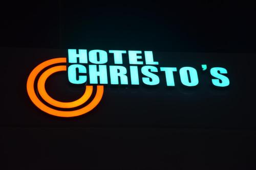 . Hotel Christo's