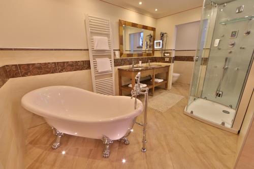 Dolce Avita Hotel Spa & Resort - image 7