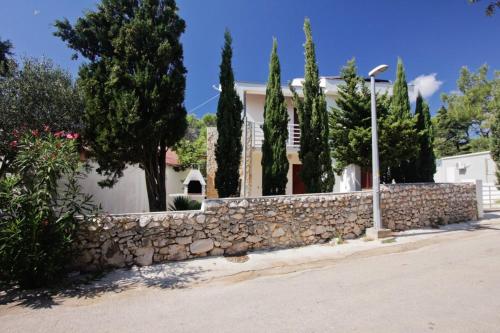  Apartments Seni in Mandre