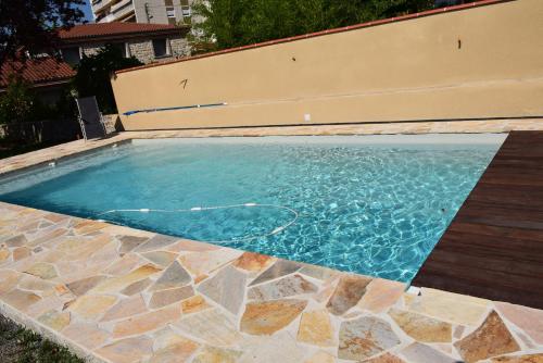 Facilities, CLOCHI-CLOCHA in Montbrison