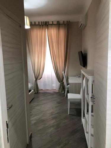 Elena Rooms in Taranto