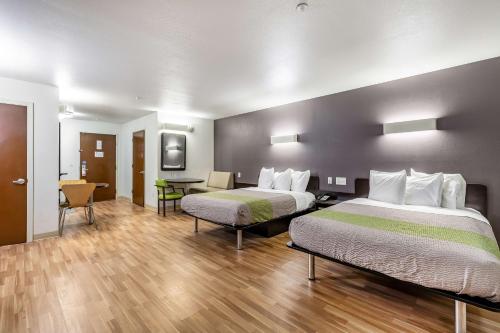 Deluxe Quadruple Room - Non-Smoking