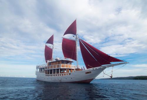 Maki Liveaboard