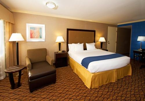 Holiday Inn Express Port Hueneme, an IHG Hotel