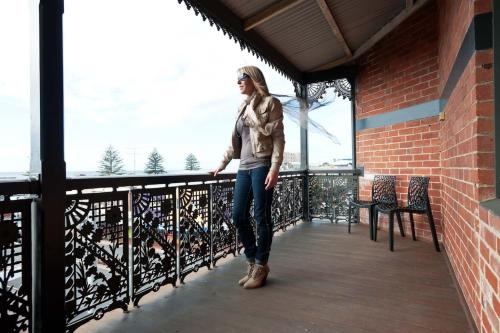 ระเบียง/ชานเรือน, ไอกอน โฮเต็ล (Ikon Hotel) in เบอร์นี่