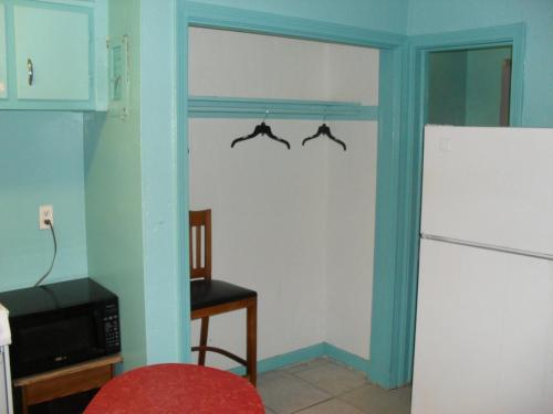 Shore Winds Motel - main image