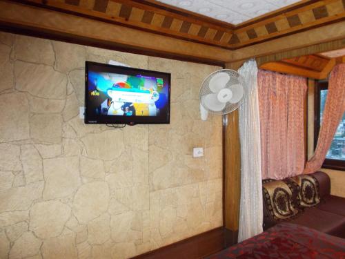 Comfortable Rooms Fitted With Modern Amenities