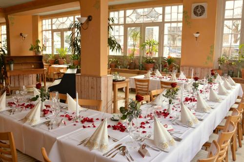 Ducky’s Restaurant | Events | Hotel