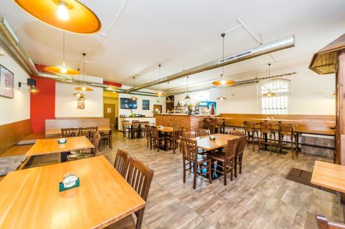 Nová Hospoda - Hotel & Restaurant – Prague, PA