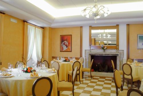 Hotel&Ristorante Miramonti Palazzo Storico - image 11