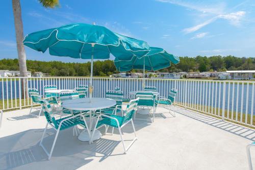 Three Lakes - RV Resort - image 4