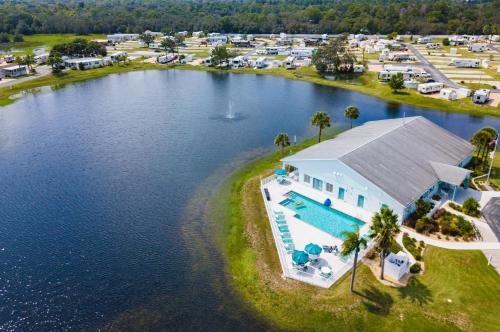 Three Lakes - RV Resort - image 7