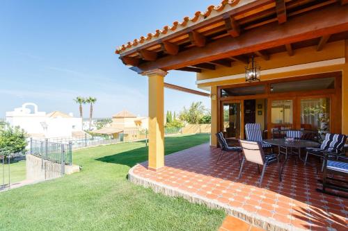 Bonito Chalet Con Vistas Bonito Chalet Con Vistas