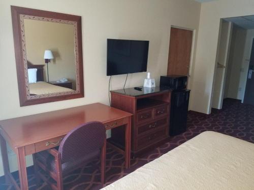 Americas Best Value Inn Evansville East