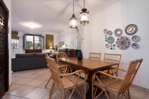  tuGuest Pool House Albaicin in Granada