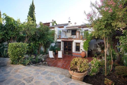  tuGuest Pool House Albaicin in Granada