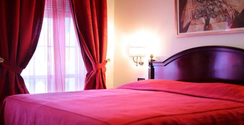 Special Offer - Double Room with Balcony with Romantic package