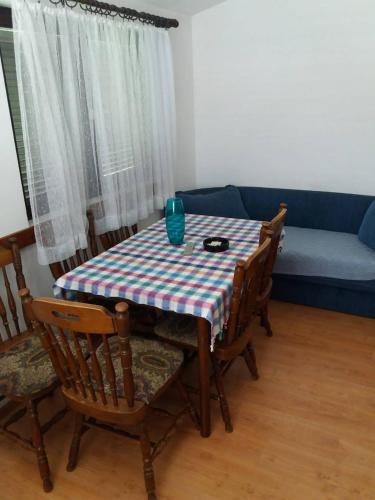 Apartman Tripkovic in Polje