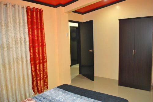 Fully AC 3BR House for 8pax near Airport and SM with 100mbps Wifi