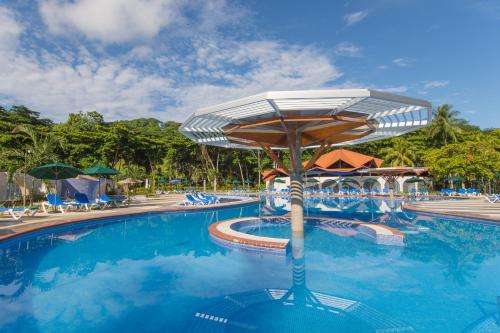 สระว่ายน้ำ, Hotel Punta Leona in เฮอร์ราดูร่า