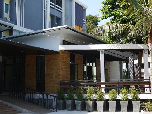 Pimann Place Hotel in Chiang Rai