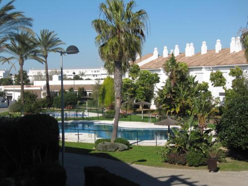 Life Apartments Costa Ballena - image 3
