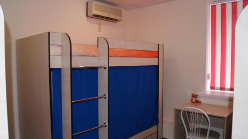 Foxhole Hostel - image 7