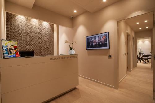 Előcsarnok, Oriana Homel Verona near Piazza delle Erbe