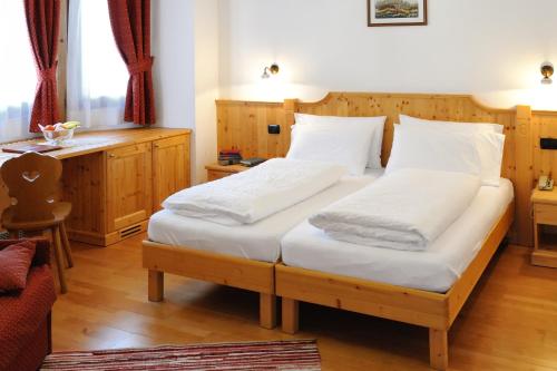 Hotel Montana - image 11