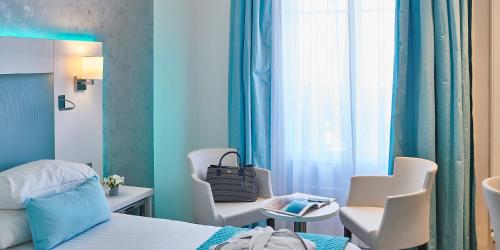 Best Western Plus Hotel Carlton Annecy - image 2