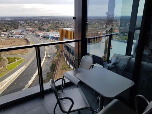 Balcony/terrace, Ivanhoe Apartments in Ivanhoe