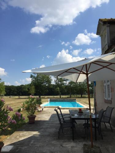 Maison du Fermier in Épineuil-le-Fleuriel