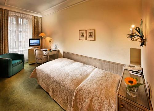 Economy Single Room room in Romantik Hotel Wilden Mann Luzern