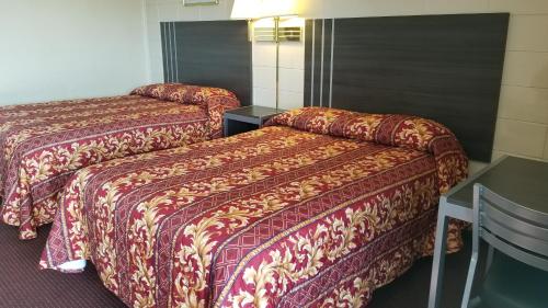 Double Room with Two Double Beds - Smoking