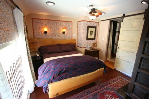 1 queen bed