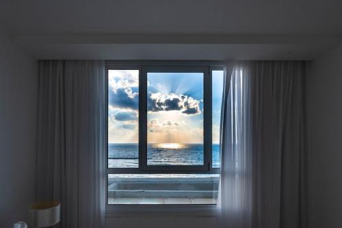 B&B Tel Aviv - Sea view apartment suite - Bed and Breakfast Tel Aviv