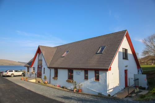 Arle Lodge - Tobermory