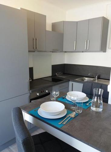 Kitchen, Appartement sur l’ile de Saumur in Ile Offard