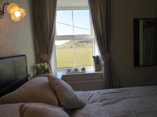 Gwrach Ynys Country Guest House – Talsarnau