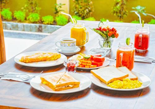 Food and beverages, Kailash Inn in Padang Bai