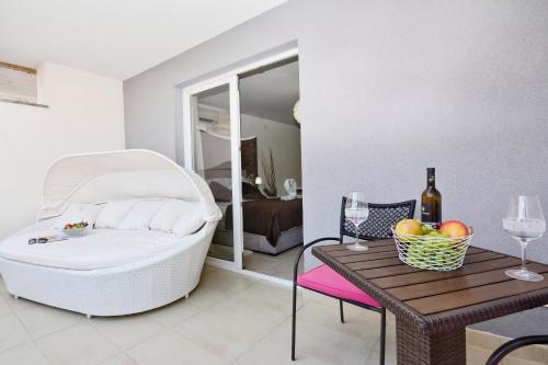Apartments Maritea - main image