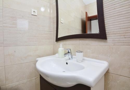 Apartments Maritea - image 10