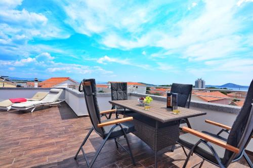 Apartments Maritea - image 11