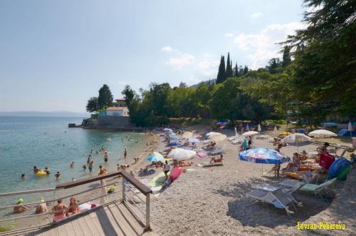 Apartment Stari Grad - image 3