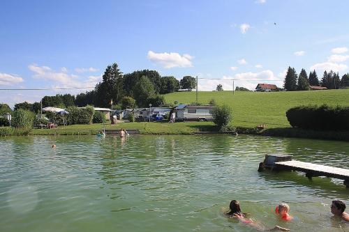 Swimming pool, Terrassen-Camping am Richterbichl in Rottenbuch