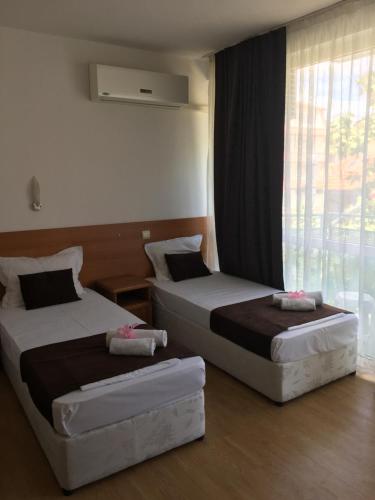 Dreams Family Hotel - image 11