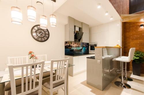 Central Penthouse with terrace, Cracovie (photo 7)