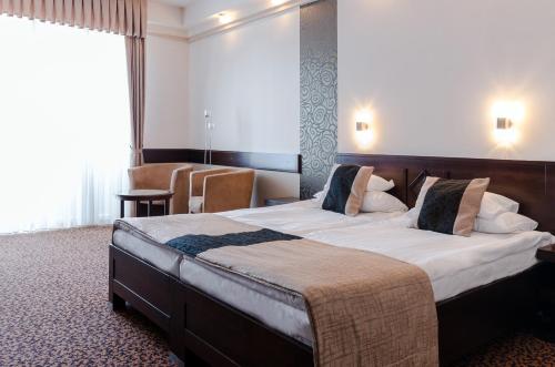 Hunguest Hotel Apollo - image 12