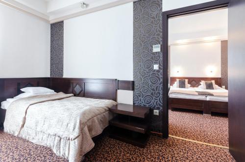 Hunguest Hotel Apollo - image 6